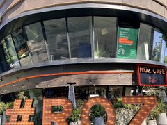 Roz Cafe Bistro Pipera angajeaza barman